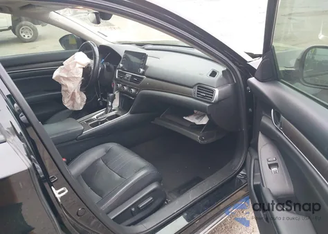 2018 Honda Accord Touring from USA, damaged, VIN 1HGCV1F92JA099234